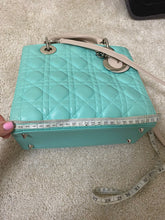 Load image into Gallery viewer, Lady Dior medium 3 colours