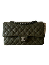 Load image into Gallery viewer, Chanel Classic flap medium