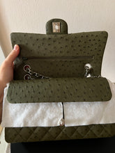 Load image into Gallery viewer, Chanel Classic flap medium