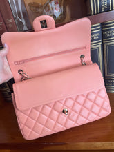 Load image into Gallery viewer, Chanel Classic Flap Jumbo