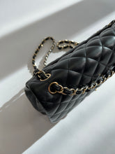 Load image into Gallery viewer, Chanel jumbo flap bag