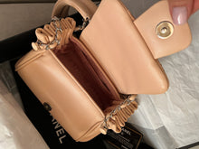 Load image into Gallery viewer, Chanel Vintage bag