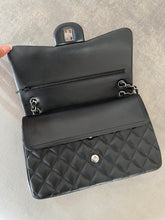 Load image into Gallery viewer, Chanel Timeless Classic Jumbo Flap Bag