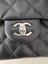 Load image into Gallery viewer, Chanel Timeless Classic Jumbo Flap Bag