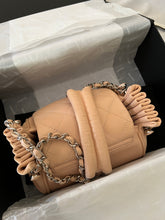 Load image into Gallery viewer, Chanel Vintage bag