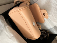 Load image into Gallery viewer, Chanel Vintage bag