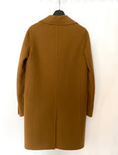Load image into Gallery viewer, Christian Dior Classic Coat