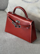 Load image into Gallery viewer, Hermès Mini Kelly
