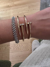 Load image into Gallery viewer, Bracciale Clash de Cartier
