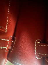 Load image into Gallery viewer, Hermès Mini Kelly
