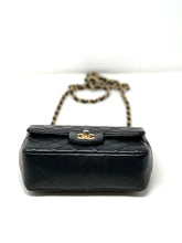 Carica l&#39;immagine nel visualizzatore di Gallery, Timeless Classic Flap Mini Rectangular Bag

