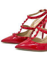 Load image into Gallery viewer, Valentino Garavani Rockstud shoes
