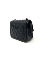 Carica l&#39;immagine nel visualizzatore di Gallery, Chanel Classic Mini Square Flap Bag
