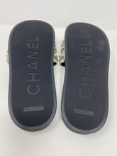 Load image into Gallery viewer, Chanel flip-flops
