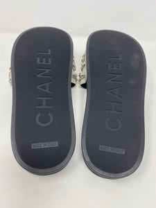 Chanel flip-flops