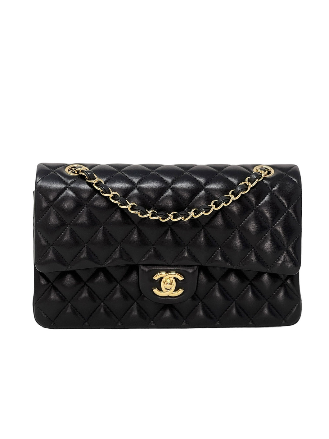 Chanel Timeless/Classic double flap shoulder bag in black quilted