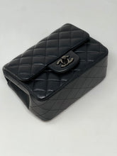Carica l&#39;immagine nel visualizzatore di Gallery, Chanel Mini Flap Square Total Black
