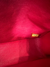 Carica l&#39;immagine nel visualizzatore di Gallery, Chanel Timeless Classic Medium Flap Bag
