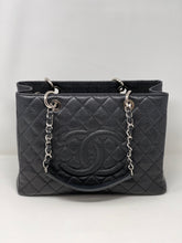 Load image into Gallery viewer, Chanel Grand Shopping Tote
